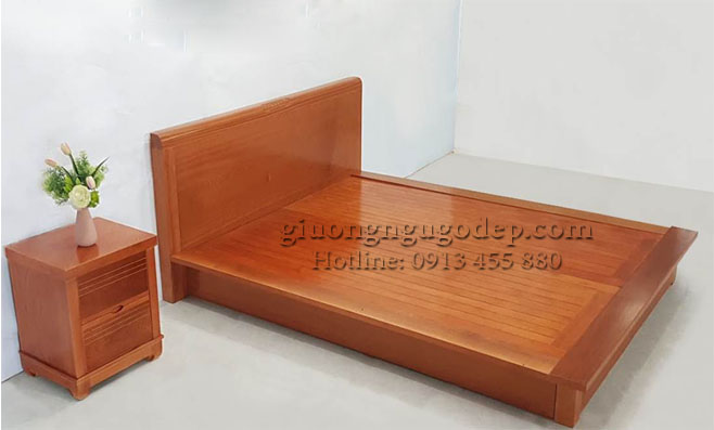 Giường ngủ gỗ tự nhiên đơn giản là một trong những sản phẩm được ưa chuộng nhất trong năm